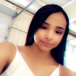 Meet your Posher, Fernanda